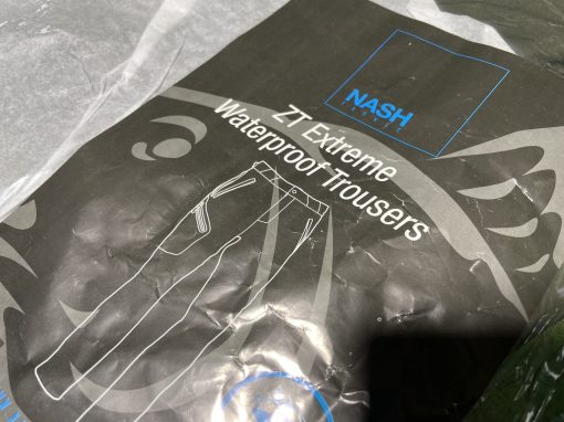 1x Nash ZT Extreme Waterproof Trousers Medium (NEW DISCONTINUED STOCK) - PRE LOVED - Image 3