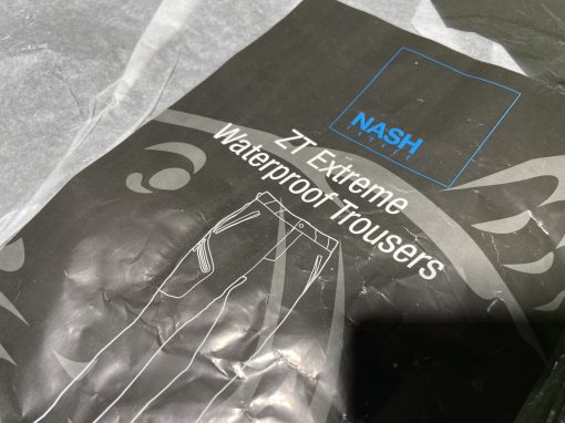 1x Nash ZT Extreme Waterproof Trousers Medium (NEW DISCONTINUED STOCK) - PRE LOVED - Image 4