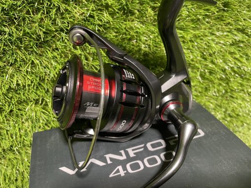 1x Shimano Vanford 4000 Reel(NEW DISCON STOCK) - PRE LOVED - Image 3