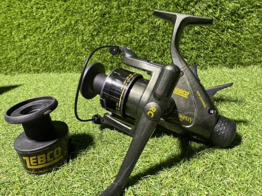 1x Zebco Trophy With Spare Spool - PRE LOVED - Image 3