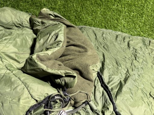 1x Trakke 365 Sleeping Bag In Wychwood Holdall - PRE LOVED - Image 3