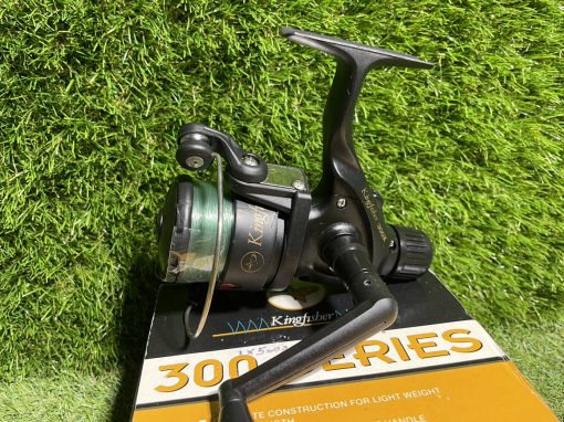 1x Kingfisher Reel 300x  - PRE LOVED - Image 4