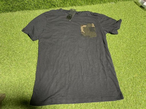 1x Korda Limted Edition Kamo Pocket T-Shirt XL - PRE LOVED - Image 4