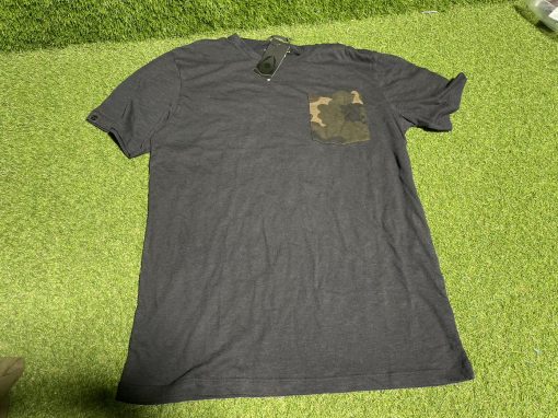 1x Korda Limted Edition Kamo Pocket T-Shirt S - PRE LOVED - Image 3