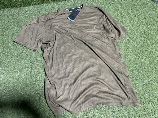 1x Korda Limited Edition Kamo Pro T Shirt M - PRE LOVED