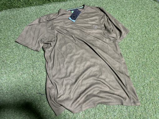 1x Korda Limited Edition Kamo Pro T Shirt L - PRE LOVED