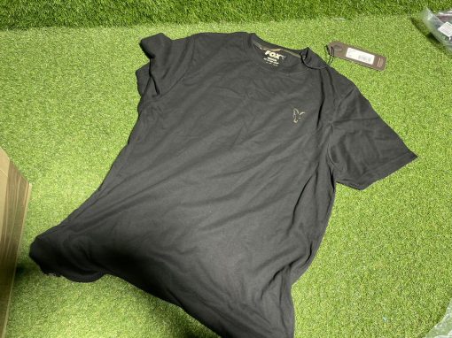 1x Fox Medium Black T Shirt M - PRE LOVED