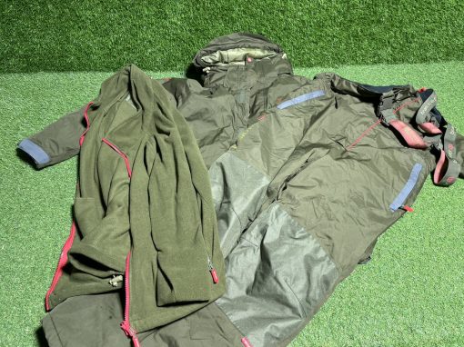 1x Trakker Winter Suit Small 3 Piece - PRE LOVED