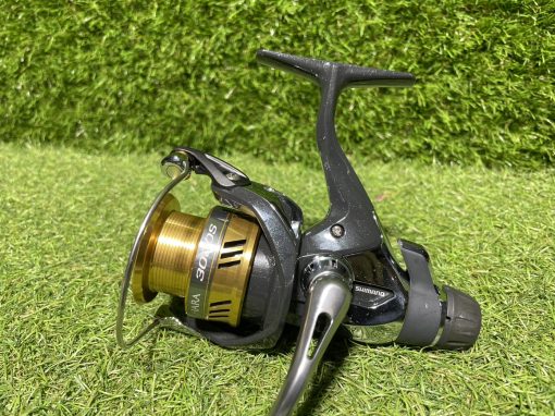 1x Shimano Sahara 3000-R (AS NEW) - PRE LOVED - Image 3