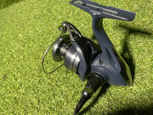 1x Shimano Catana C3000 (AS NEW) - PRE LOVED - Image 5