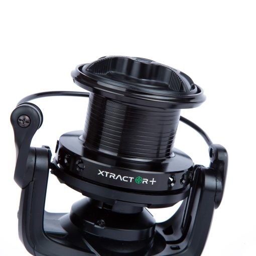 Sonik XTRACTOR+ 5000 Fishing Reel - Image 8