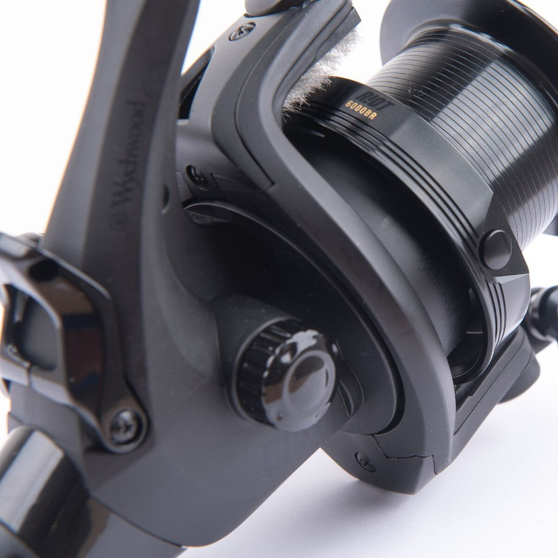 Wychwood Riot Freespool Reel - Image 4