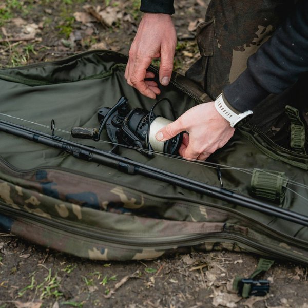 Nash Subterfuge Soft Protect 3 Rod Holdall - Image 12