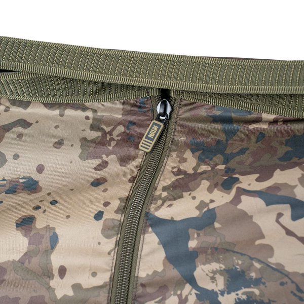 Nash Subterfuge Waterproof Bedchair Bag - Image 3