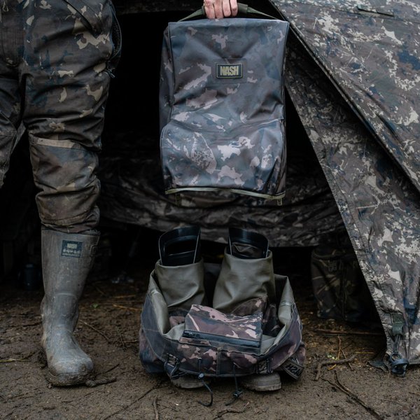 Nash Subterfuge Waterproof Wader & Boot Bag - Image 5