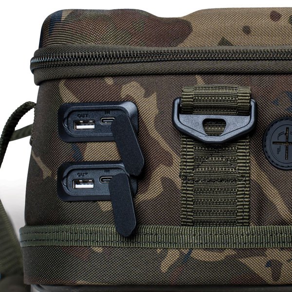 Nash Subterfuge Hi Protect Tech Bag - Image 3