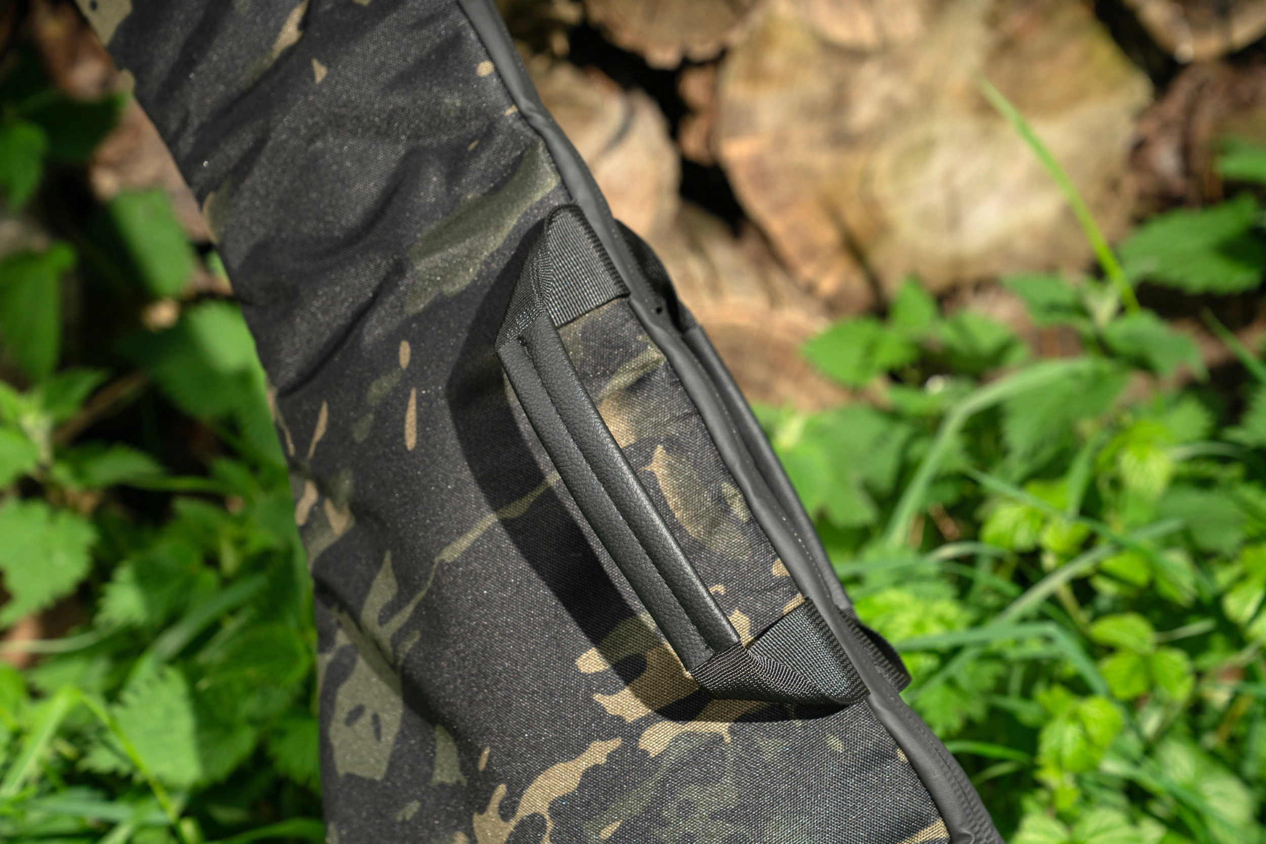 Carp Life Eclipse Camo Padded Single Rod Sleeve - Image 4