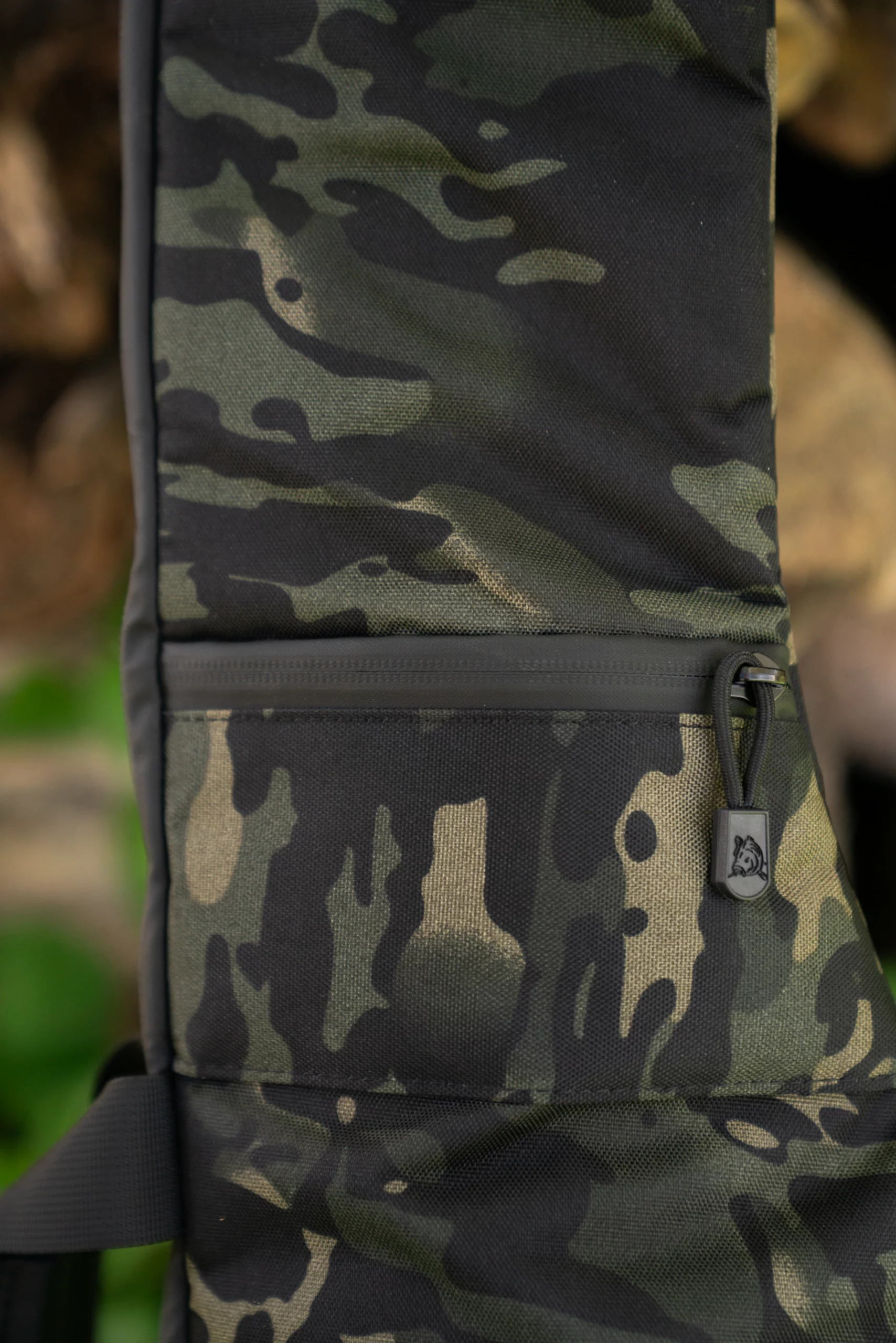 Carp Life Eclipse Camo Padded Single Rod Sleeve - Image 10