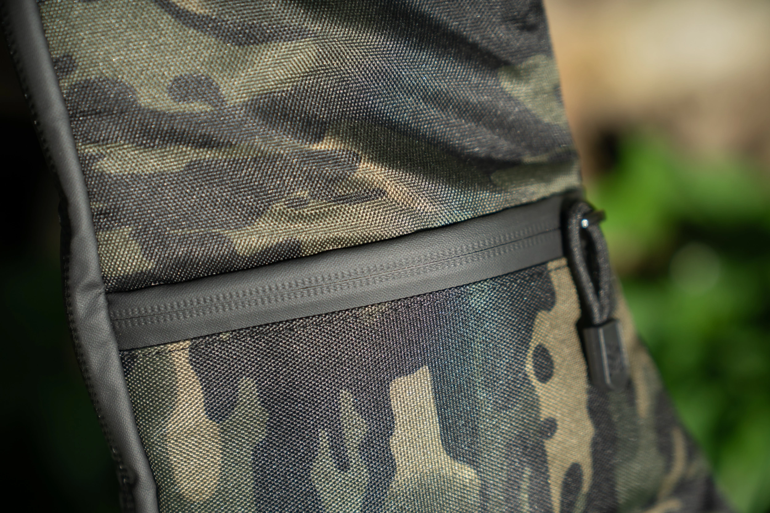 Carp Life Eclipse Camo Padded Single Rod Sleeve - Image 12