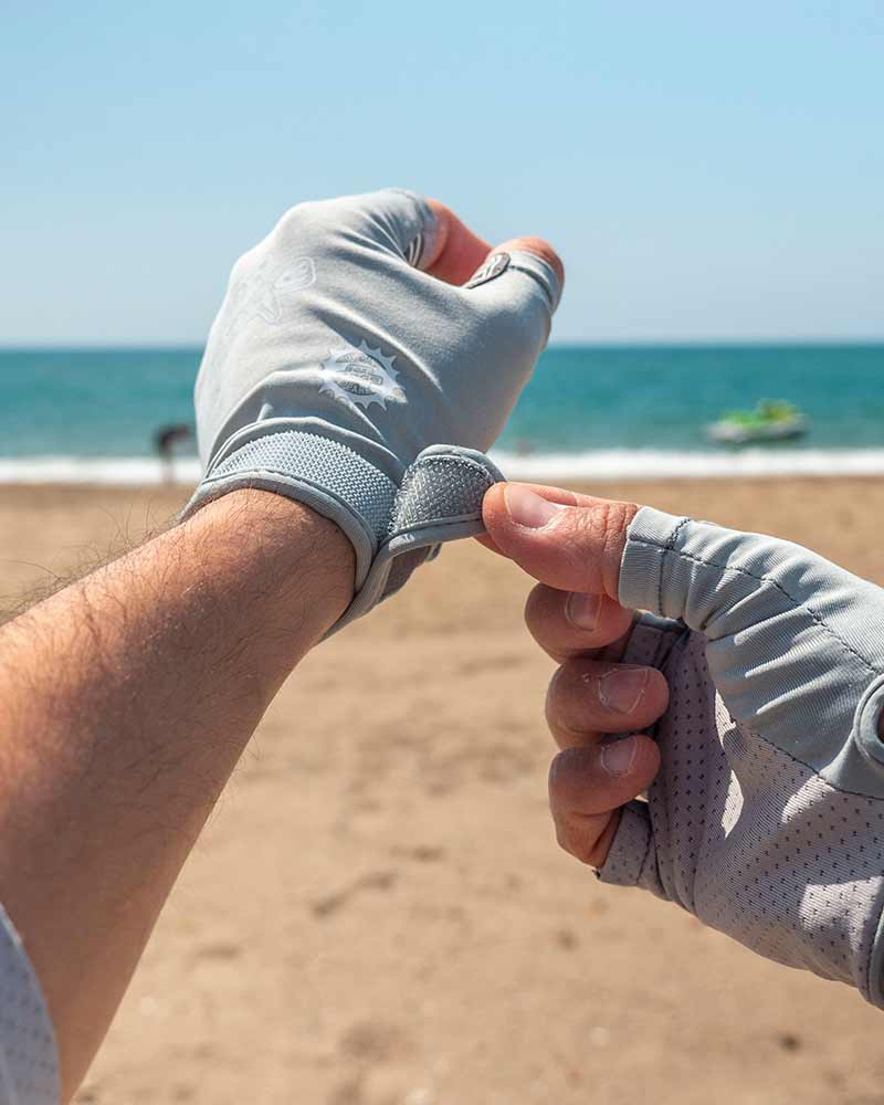 Fox Rage Lightweight UV Gloves - Image 6