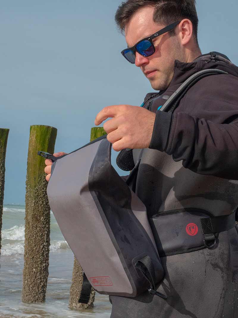 Fox Rage Pro Series Waterproof Belt Bag - Image 6