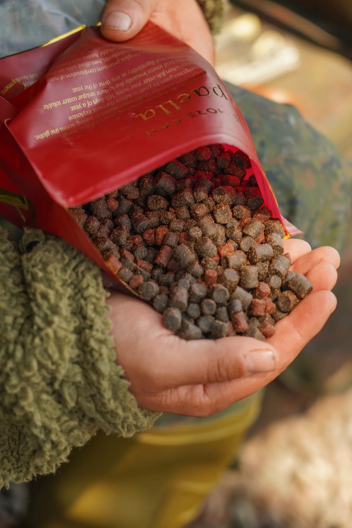 OMC Paella 6mm & 8mm Pellet Mix 1kg - Image 3