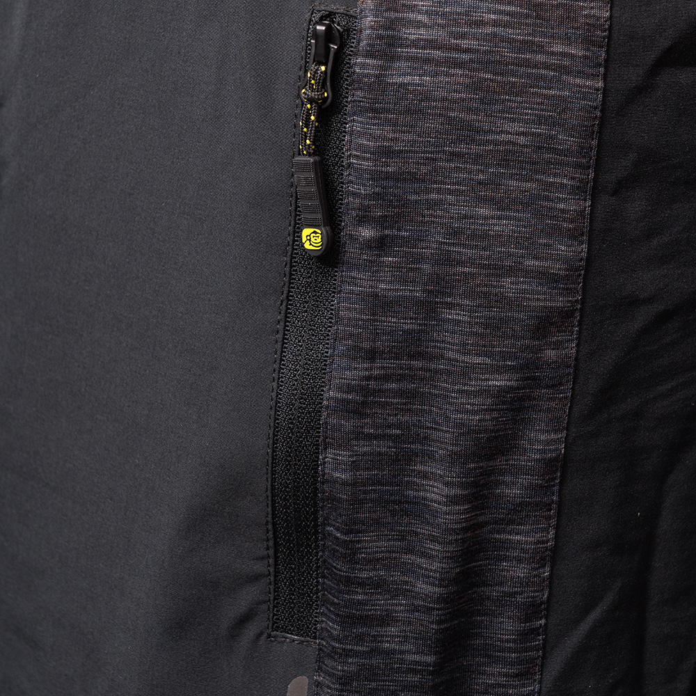 Ridgemonkey APEarel CoolTech Stealth Edition Shorts - Image 3