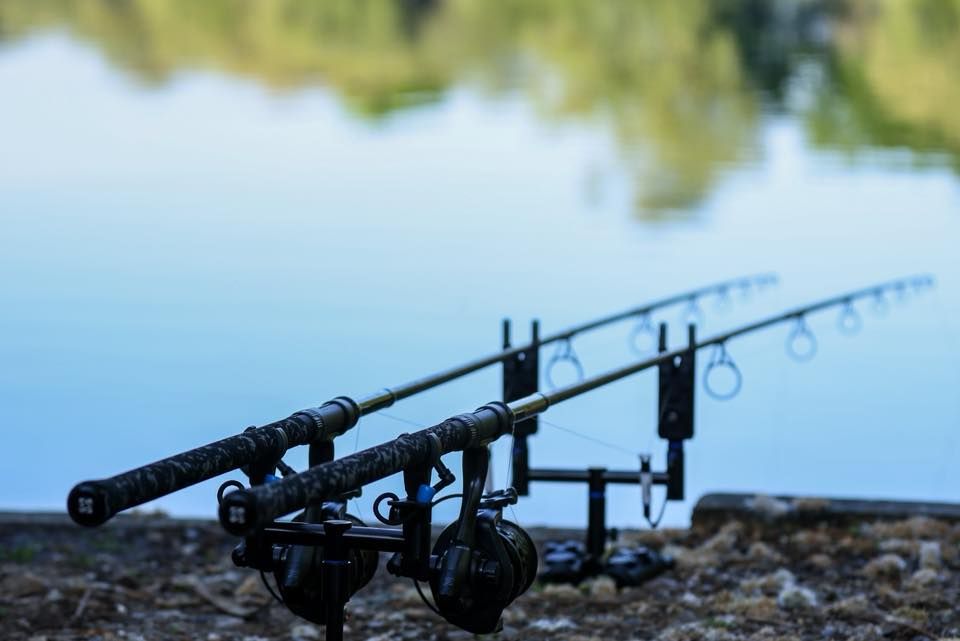 Sonik Xtractor+ Dark Camo Carp Rod - Image 9