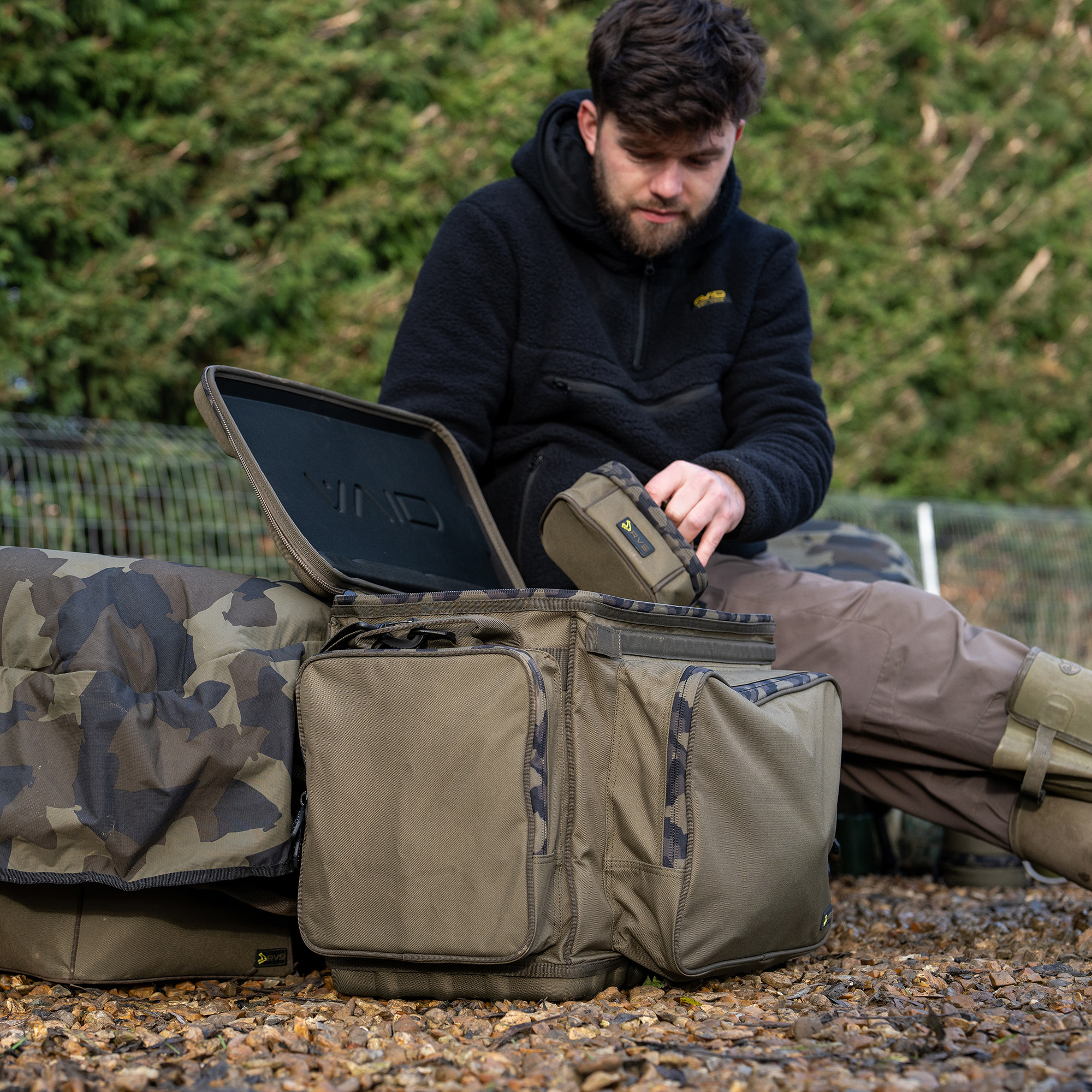 Avid RVS Deluxe Hard-Top Carryall - Image 7