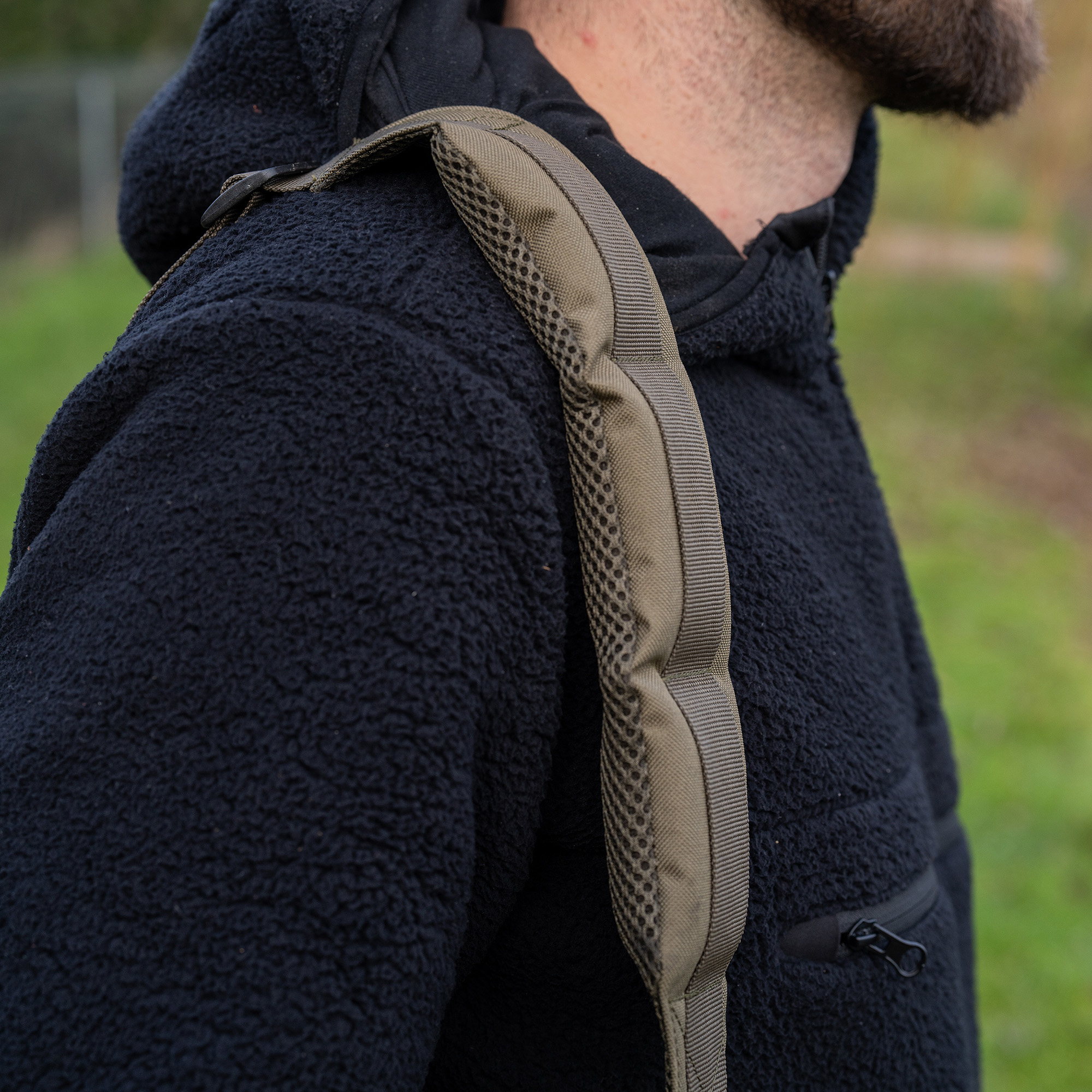 Avid RVS 10ft Retractable Rod Bag - Image 7