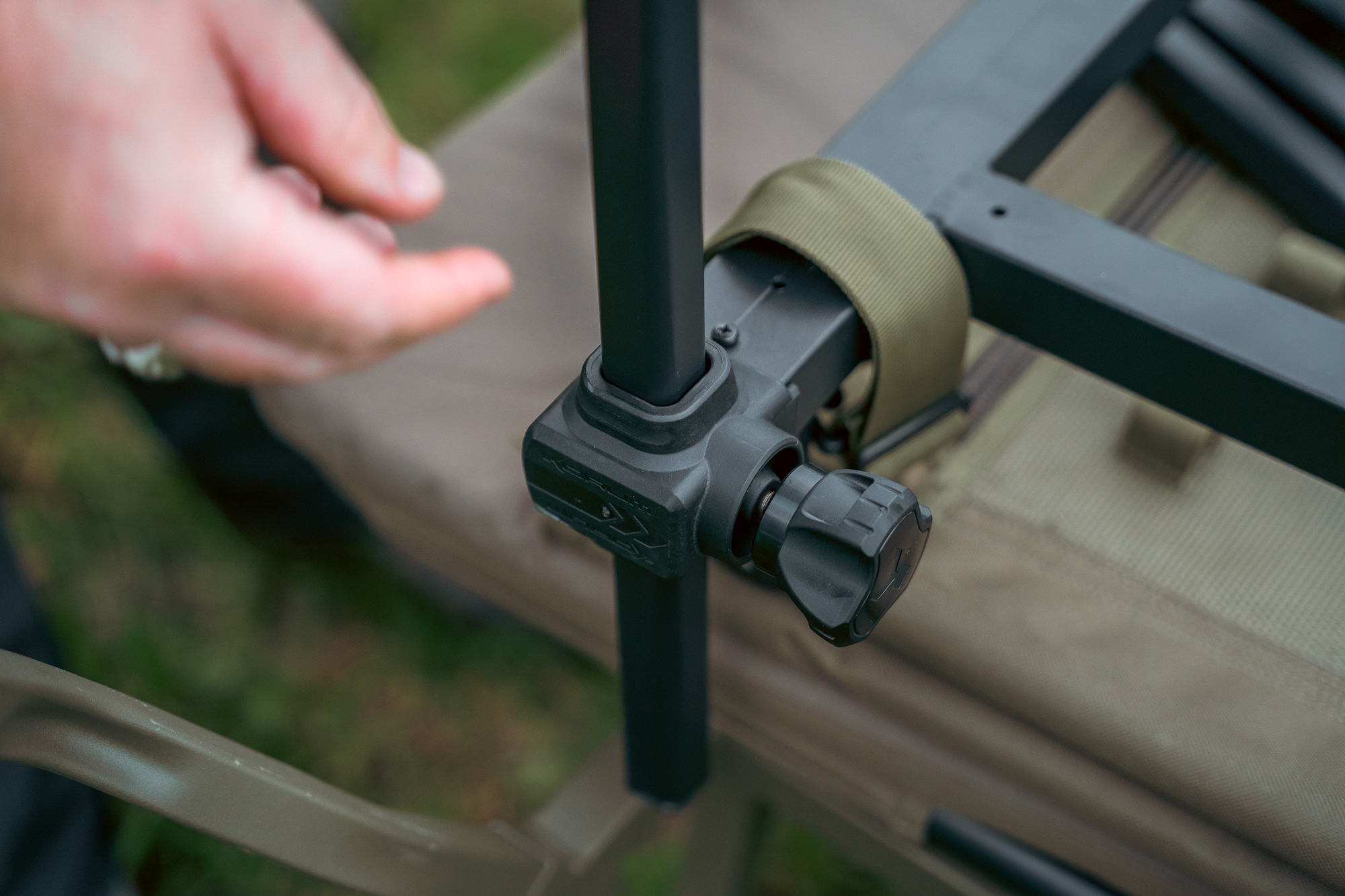 Korum S23 Supa Lite Stretch Feeder Chair - Image 9