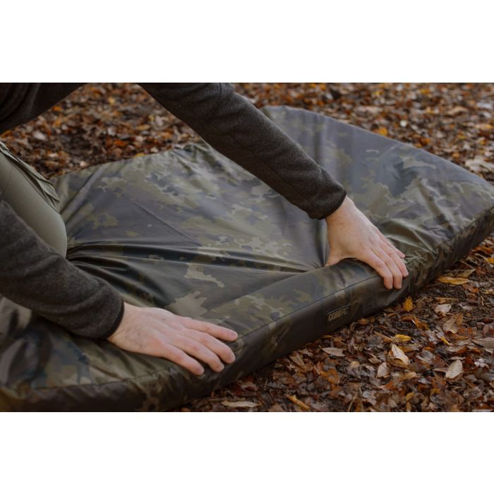 Korda Compac Flat Mat Dark Kamo - Image 2