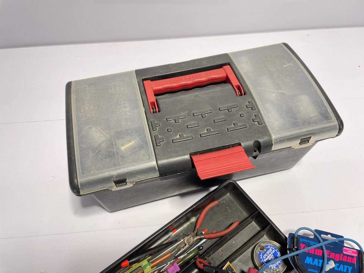 1x Tackle Box With Tackle - U118 - PRE LOVED - Image 5