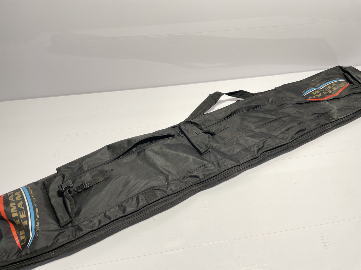 1x Ultimate Team Rod Bag - U121 - PRE LOVED