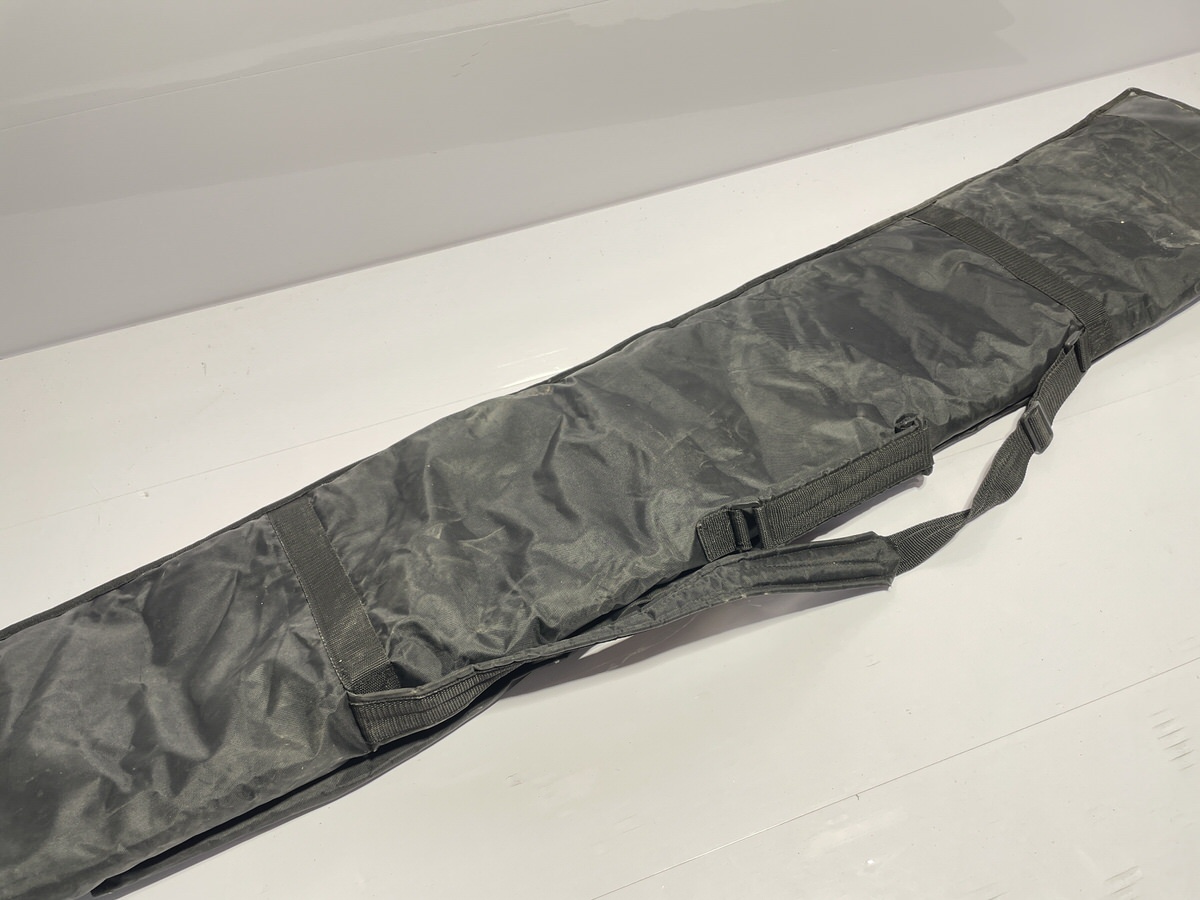 1x Ultimate Team Rod Bag - U121 - PRE LOVED - Image 4