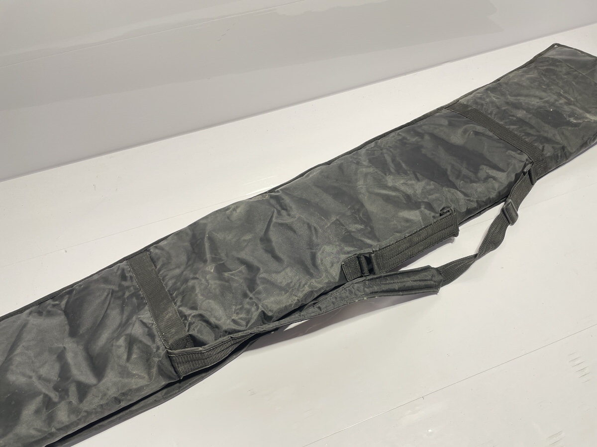 1x Ultimate Team Rod Bag - U121 - PRE LOVED - Image 5