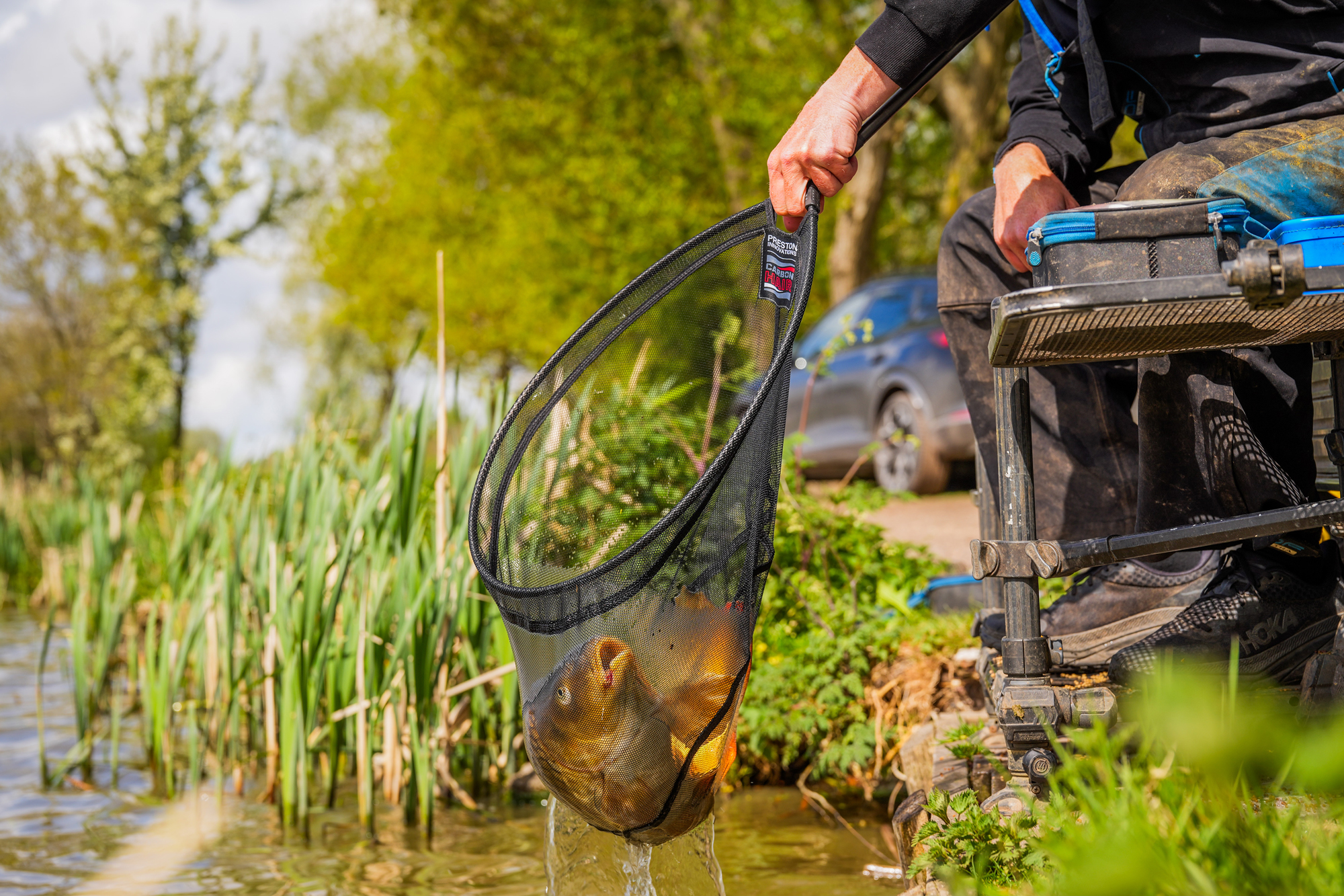 Preston Carbon Hair Mesh Landing Net - Image 8