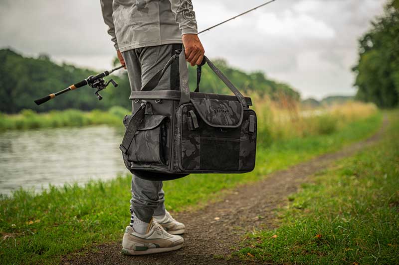 Fox Rage Camo Voyager Moulded XL Carryall - Image 14