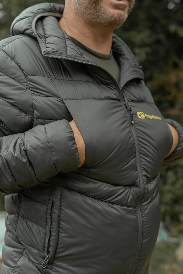Ridgemonkey APEarel ThermaPro Compact Packable Jacket - Image 5