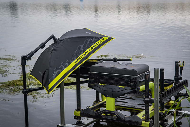 Matrix Pro Bait Brolley - Image 10