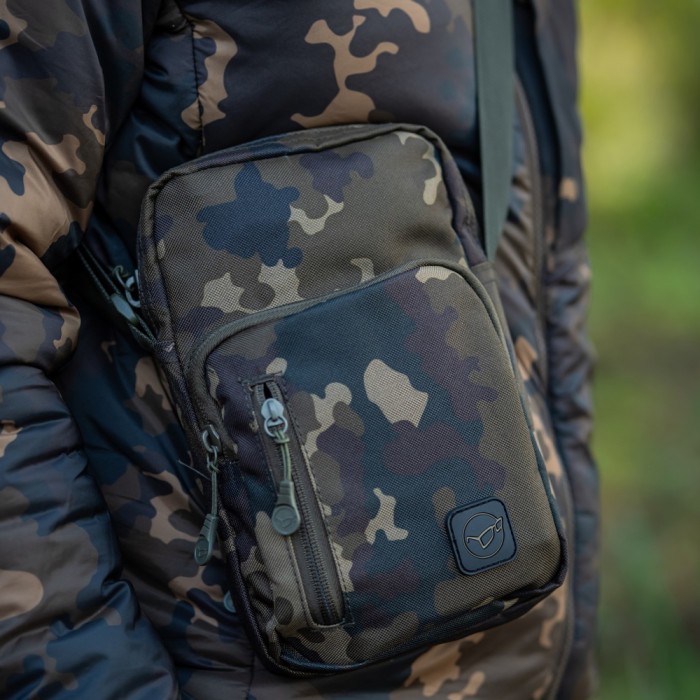 Korda Essentials Pouch Dark Kamo - Image 3