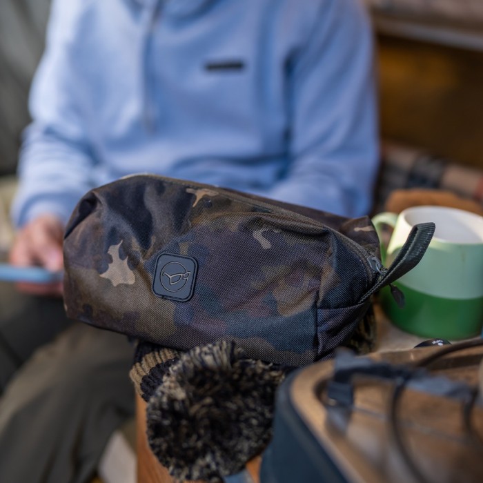 Korda Wash Bag Dark Kamo - Image 2