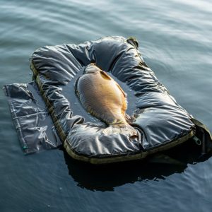 Alternative view of Thinking Anglers Unhooking Mat