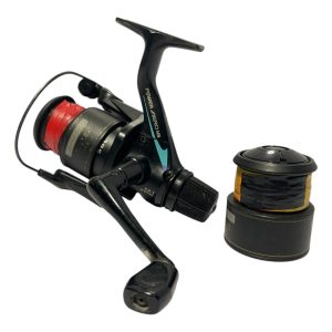 Alternative view of 1x Shimano Power Aero HS With Spare Spool - D24 - PRE LOVED