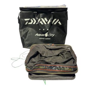 Alternative view of 1x Daiwa Aqua Dry Keepnet System With Daiwa Bag - YEL57 - PRE LOVED
