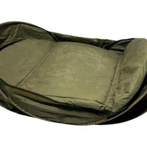 Alternative view of 1x Advanta Unhooking Mat - CA6 - PRE LOVED