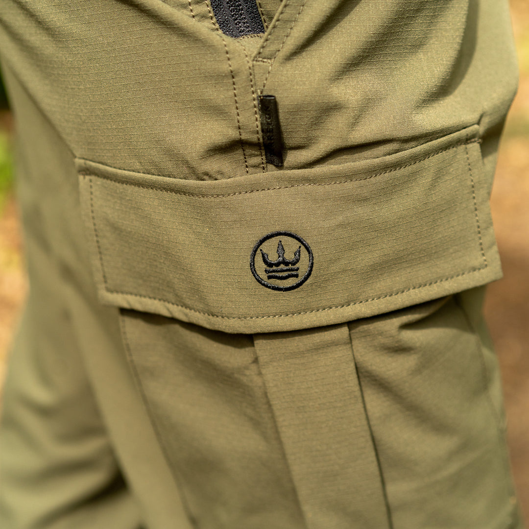 Terreign Timeless Cargo Trousers Green - Image 8