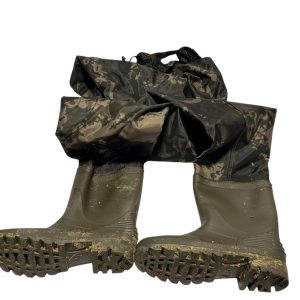 1x Nash Camo Waders Size 11 - S136 - PRE LOVED