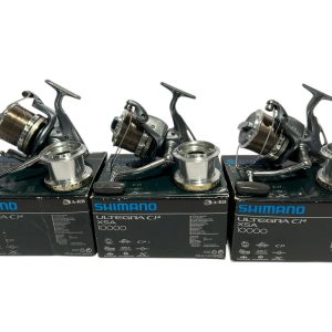 3x Shimano Ultegra Ci4 10000 XSA with Spare Spools in Boxs (One Fin Crack) - PRE LOVED