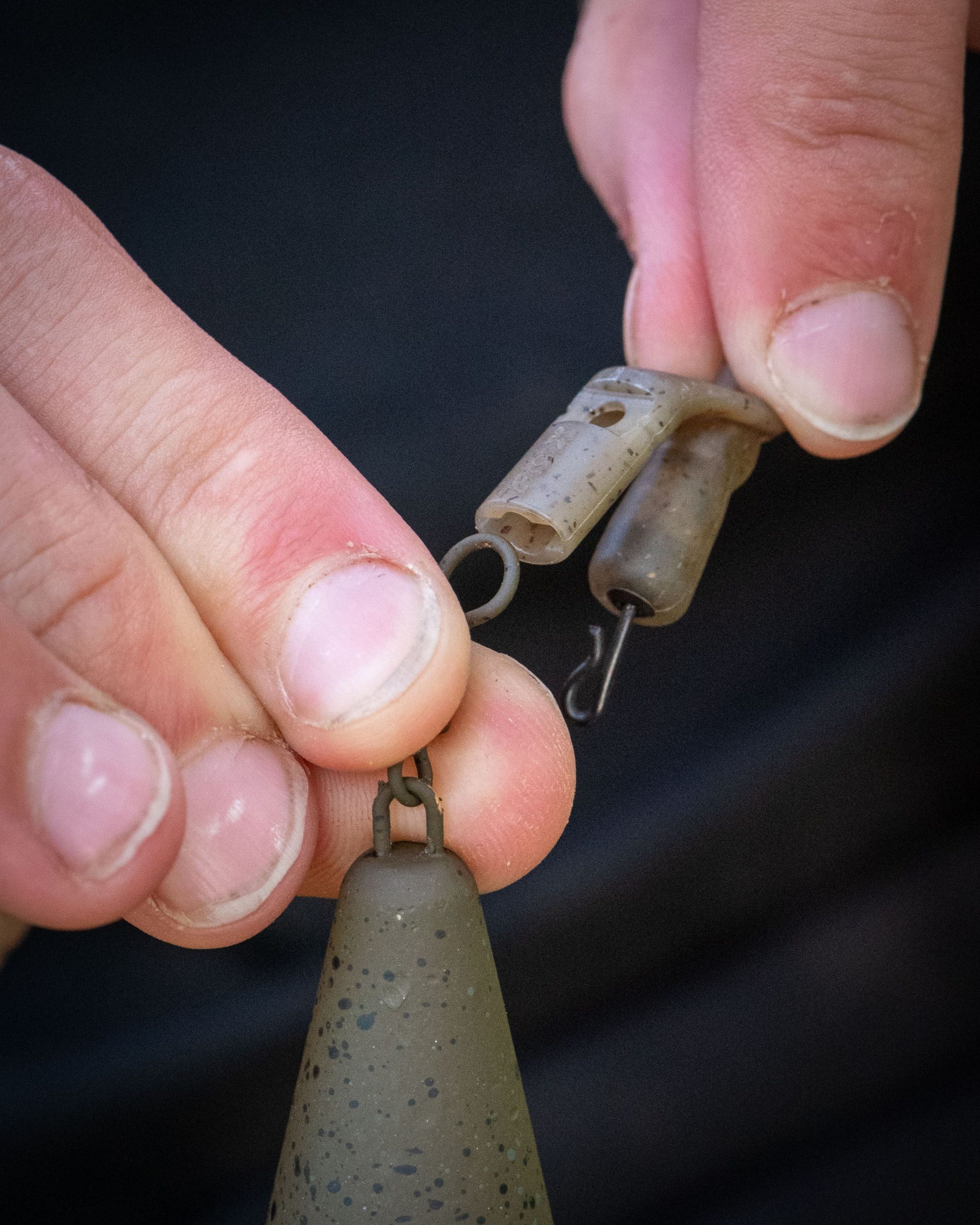 Fox Edges Camo Angled Drop off run rig kit 5pcs - Image 8